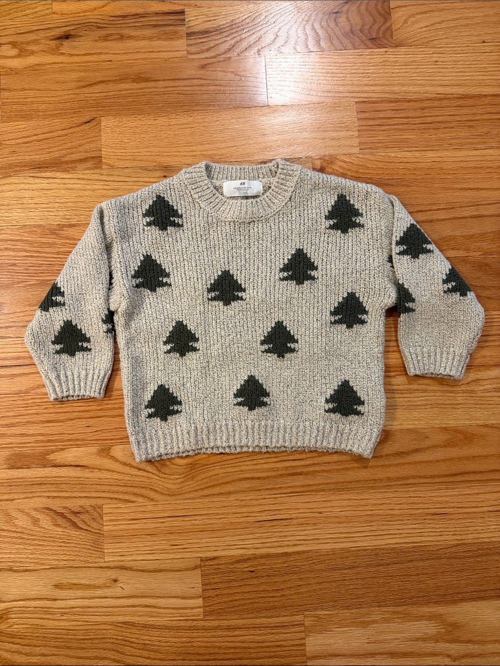 H&M Cream Knit Sweater with Green Tree Pattern